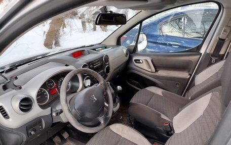 Peugeot Partner II рестайлинг 2, 2012 год, 455 000 рублей, 9 фотография