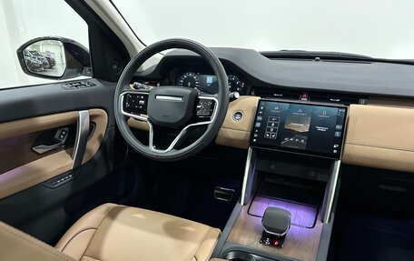 Land Rover Discovery Sport I рестайлинг, 2025 год, 6 490 000 рублей, 33 фотография