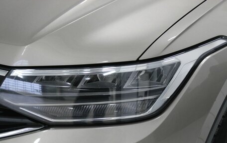 Volkswagen Tiguan II, 2021 год, 2 060 000 рублей, 4 фотография