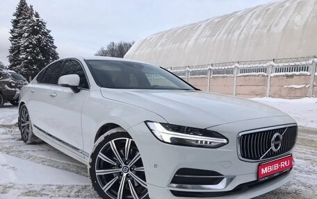 Volvo S90 II рестайлинг, 2018 год, 2 800 000 рублей, 1 фотография