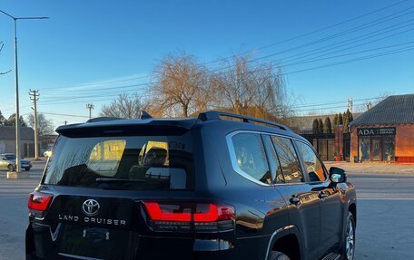 Toyota Land Cruiser, 2024 год, 14 700 000 рублей, 3 фотография