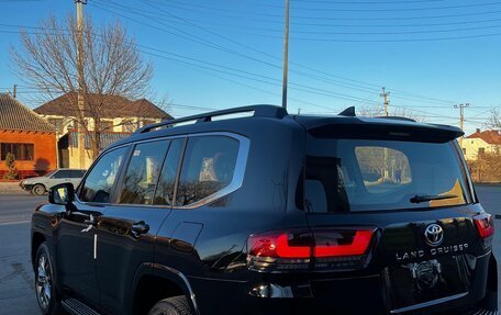 Toyota Land Cruiser, 2024 год, 14 700 000 рублей, 9 фотография