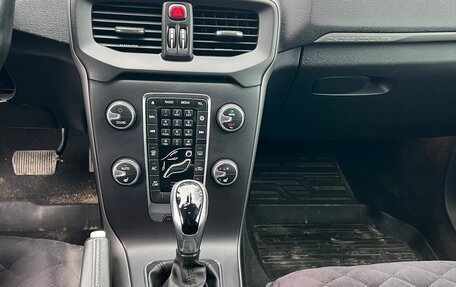 Volvo V40 Cross Country I, 2018 год, 2 200 000 рублей, 7 фотография