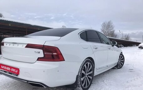Volvo S90 II рестайлинг, 2018 год, 2 800 000 рублей, 4 фотография