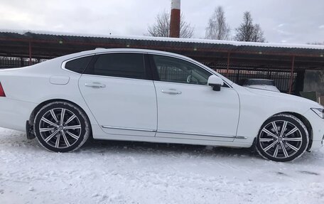 Volvo S90 II рестайлинг, 2018 год, 2 800 000 рублей, 7 фотография