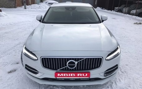 Volvo S90 II рестайлинг, 2018 год, 2 800 000 рублей, 6 фотография