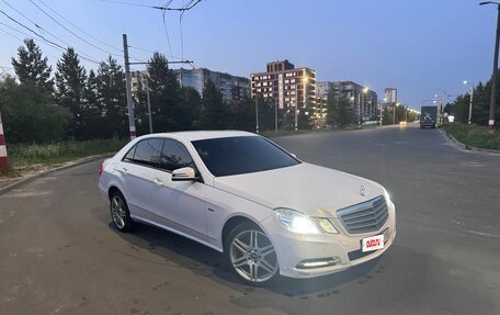 Mercedes-Benz E-Класс, 2011 год, 1 100 000 рублей, 7 фотография