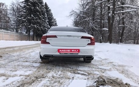 Volvo S90 II рестайлинг, 2018 год, 2 800 000 рублей, 15 фотография