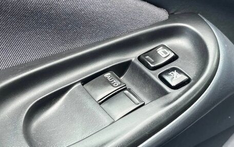 Nissan Almera, 2004 год, 320 000 рублей, 12 фотография