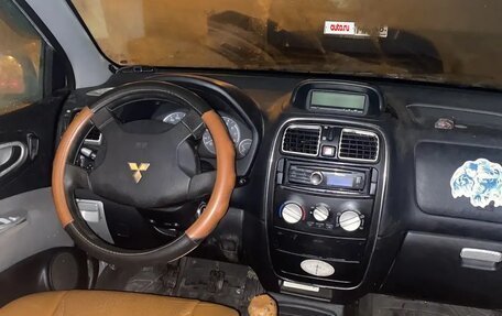 Mitsubishi Space Star I рестайлинг, 2004 год, 190 000 рублей, 6 фотография