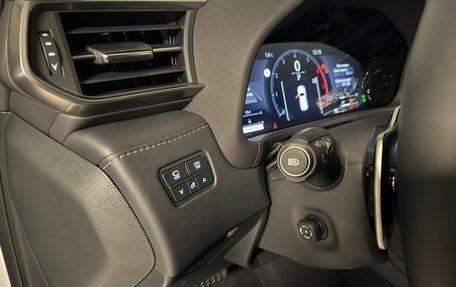 Lexus LX, 2025 год, 20 490 000 рублей, 18 фотография