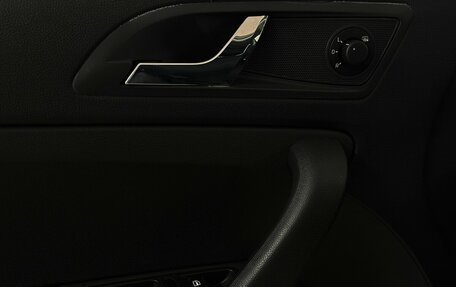 Skoda Yeti I рестайлинг, 2017 год, 1 400 000 рублей, 9 фотография