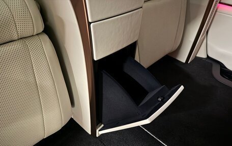 Lexus LM, 2025 год, 19 890 000 рублей, 10 фотография