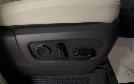 Lexus LM, 2025 год, 19 890 000 рублей, 20 фотография