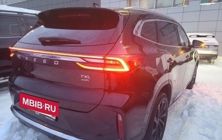 CheryExeed TXL, 2022 год, 1 899 000 рублей, 2 фотография