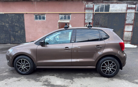 Volkswagen Polo VI (EU Market), 2011 год, 800 000 рублей, 3 фотография