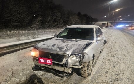 Toyota Crown, 1999 год, 650 000 рублей, 2 фотография