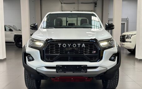 Toyota Hilux VIII, 2025 год, 7 290 000 рублей, 6 фотография