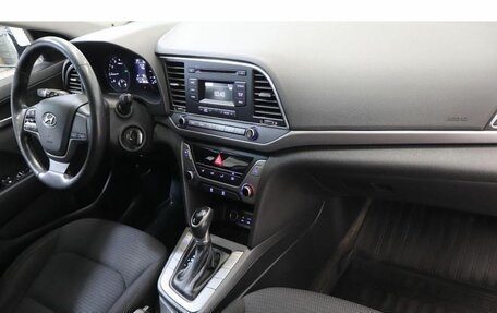 Hyundai Elantra VI рестайлинг, 2018 год, 1 399 000 рублей, 5 фотография