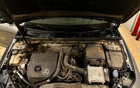 Mercedes-Benz CLA, 2019 год, 3 150 000 рублей, 22 фотография