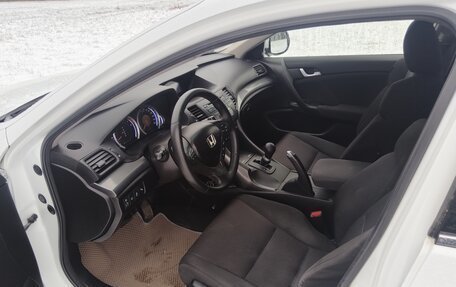 Honda Accord VIII рестайлинг, 2012 год, 1 120 000 рублей, 11 фотография