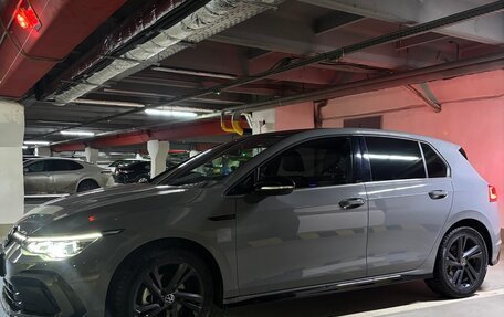 Volkswagen Golf VIII, 2022 год, 3 990 000 рублей, 4 фотография