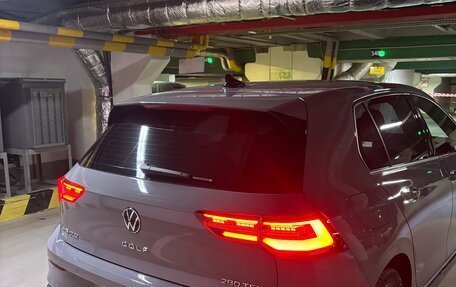 Volkswagen Golf VIII, 2022 год, 3 990 000 рублей, 5 фотография