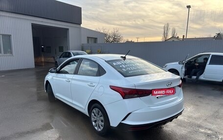 Hyundai Solaris II рестайлинг, 2020 год, 880 000 рублей, 5 фотография