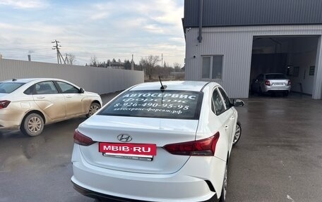 Hyundai Solaris II рестайлинг, 2020 год, 880 000 рублей, 7 фотография