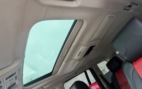 Land Rover Range Rover III, 2011 год, 1 950 000 рублей, 15 фотография