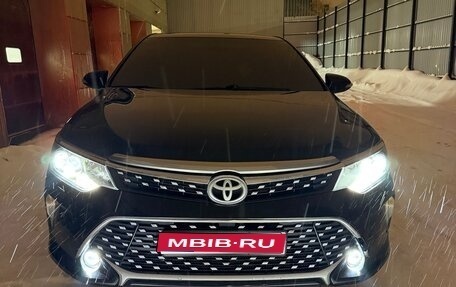 Toyota Camry, 2016 год, 1 900 000 рублей, 1 фотография