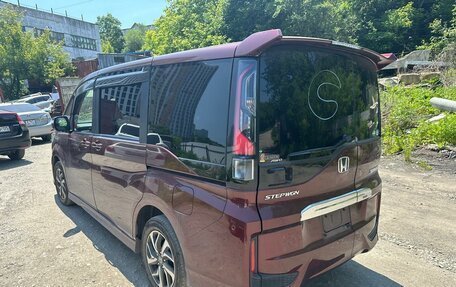 Honda Stepwgn IV, 2020 год, 2 610 000 рублей, 3 фотография
