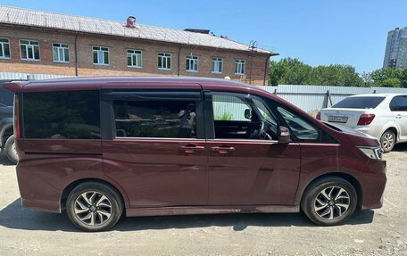 Honda Stepwgn IV, 2020 год, 2 610 000 рублей, 5 фотография