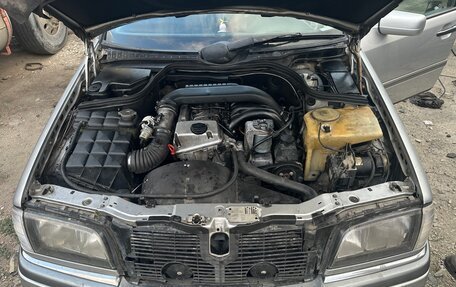 Mercedes-Benz C-Класс, 1996 год, 350 000 рублей, 7 фотография