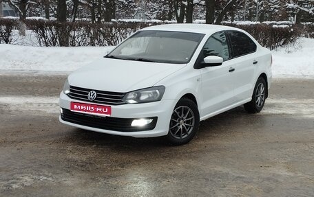 Volkswagen Polo VI (EU Market), 2017 год, 950 000 рублей, 1 фотография