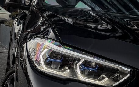 BMW X5, 2021 год, 9 700 000 рублей, 2 фотография