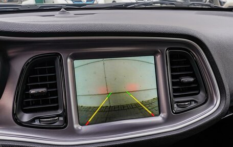 Dodge Challenger III рестайлинг 2, 2020 год, 5 990 000 рублей, 18 фотография