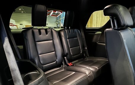 Ford Explorer VI, 2018 год, 3 390 000 рублей, 14 фотография