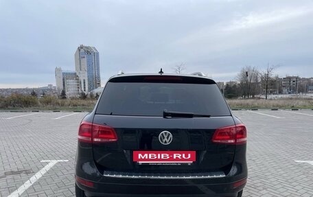 Volkswagen Touareg III, 2012 год, 1 950 000 рублей, 5 фотография