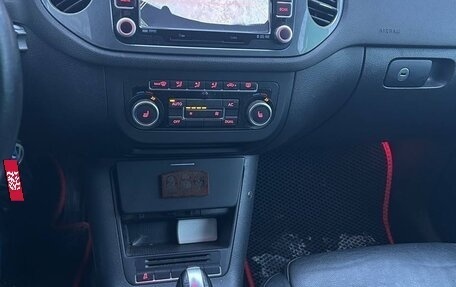 Volkswagen Tiguan I, 2012 год, 999 000 рублей, 17 фотография