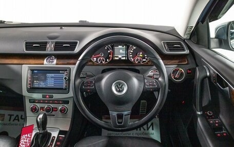 Volkswagen Passat B7, 2014 год, 1 255 000 рублей, 8 фотография