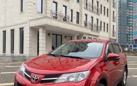 Toyota RAV4, 2013 год, 2 100 000 рублей, 2 фотография