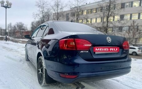 Volkswagen Jetta VI, 2011 год, 825 000 рублей, 7 фотография