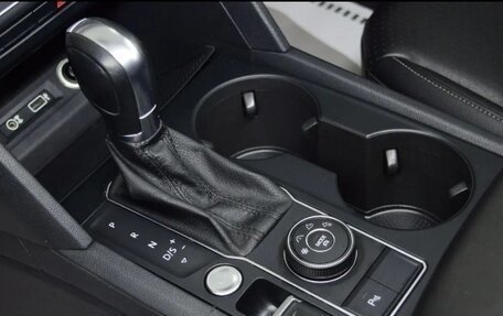 Volkswagen Teramont I, 2018 год, 2 400 000 рублей, 12 фотография