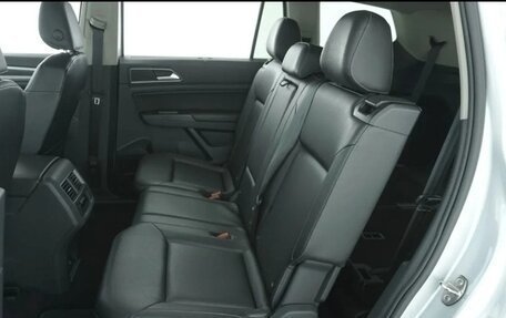 Volkswagen Teramont I, 2018 год, 2 400 000 рублей, 18 фотография