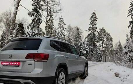 Volkswagen Teramont I, 2018 год, 2 400 000 рублей, 9 фотография