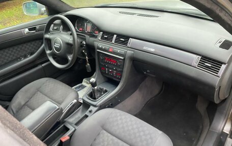 Audi A6, 2003 год, 550 000 рублей, 10 фотография