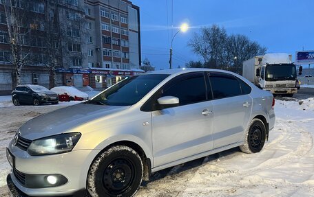 Volkswagen Polo VI (EU Market), 2011 год, 680 000 рублей, 1 фотография
