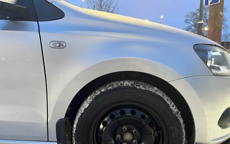 Volkswagen Polo VI (EU Market), 2011 год, 680 000 рублей, 5 фотография