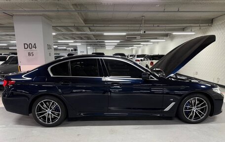 BMW 5 серия, 2023 год, 5 900 000 рублей, 5 фотография